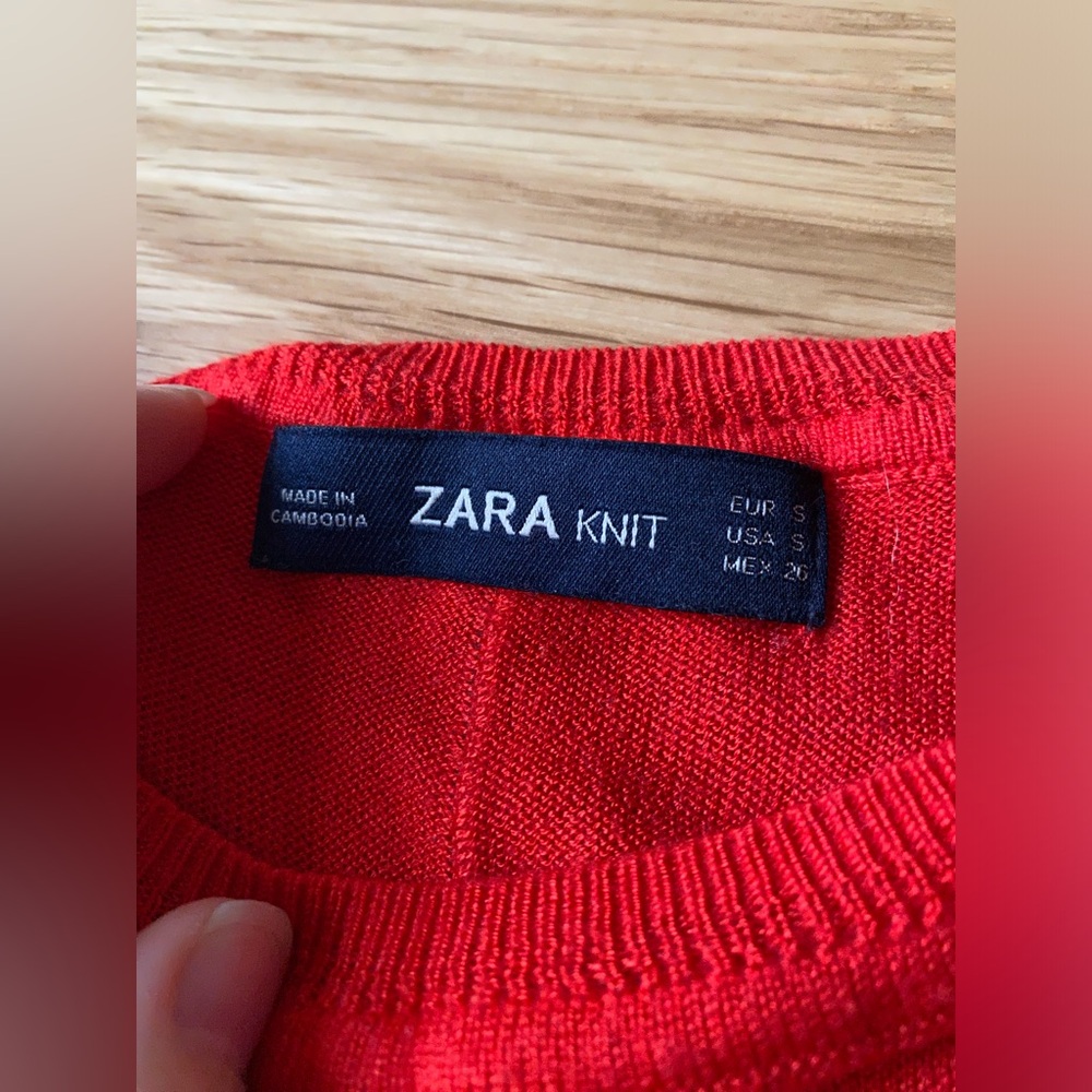 Red knit